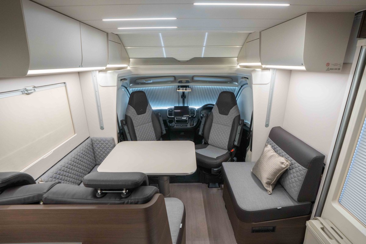 Fiat Adria Matrix 670 SL 60Y 140BHP Automatic (2024) 3-Berth Motorhome