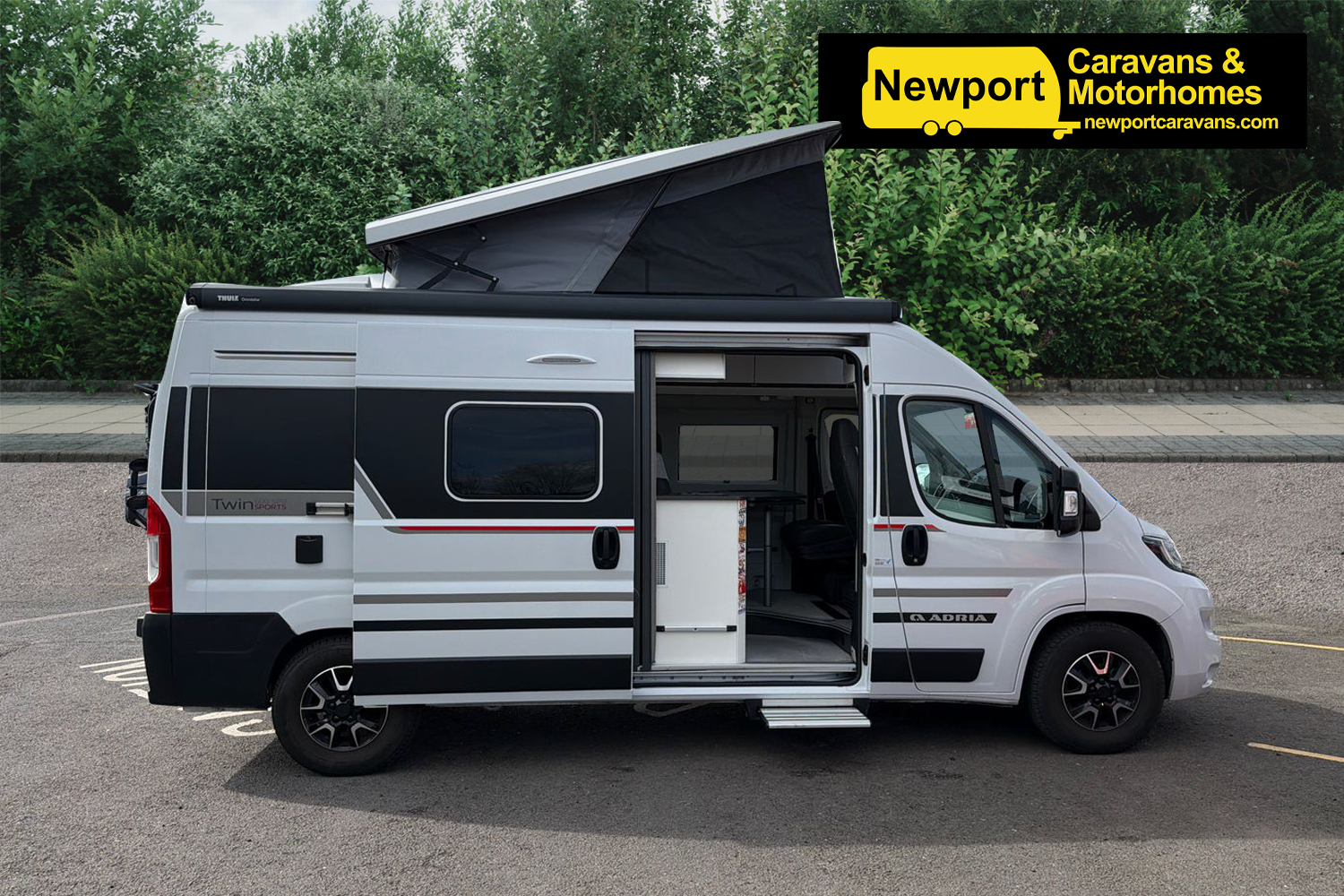 Adria Twin Sports 600 SPB 140BHP Auto