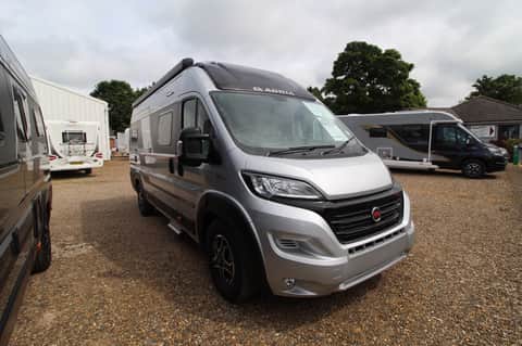 Adria Twin Sports 640 SGX 180BHP Auto