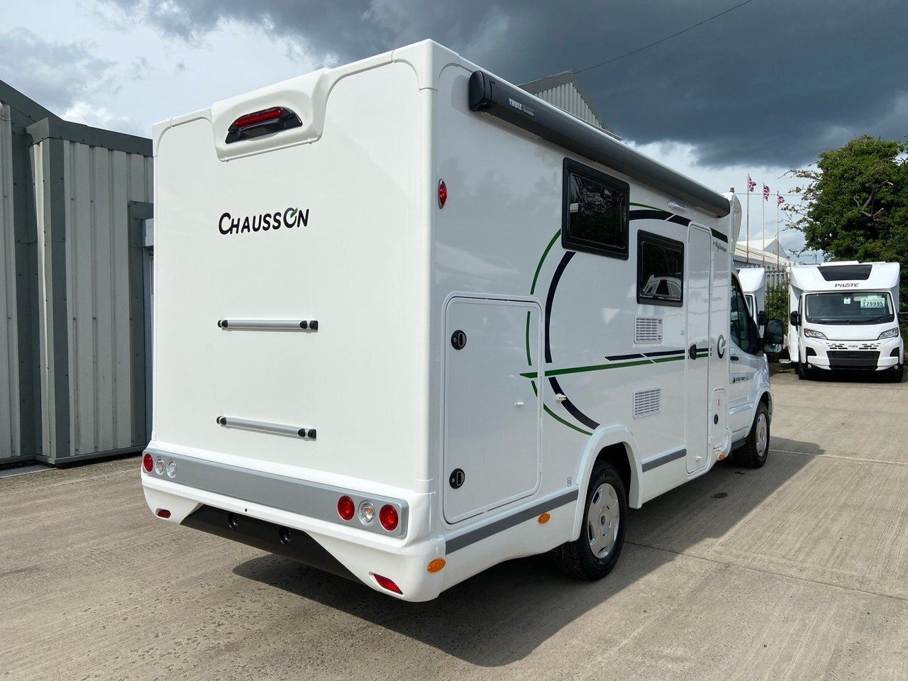 Chausson First Line 650 6 travelling belts MOT JUNE 2027