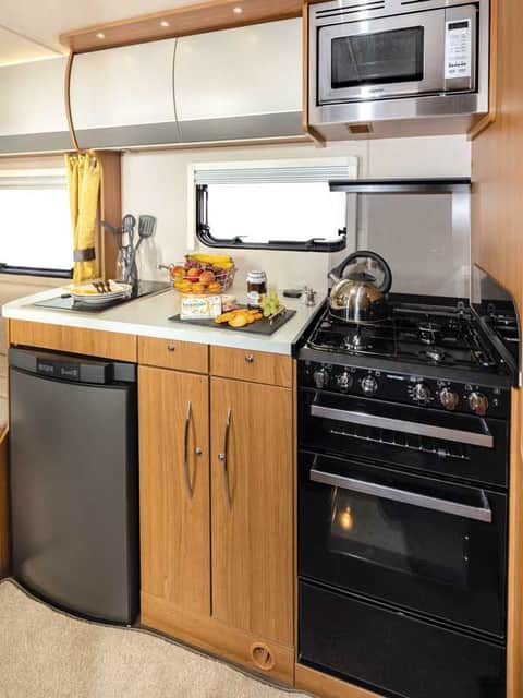 AUTOTRAIL IMALA 734