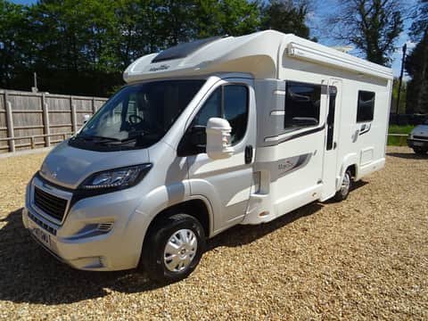 ELDDIS MAJESTIC 196
