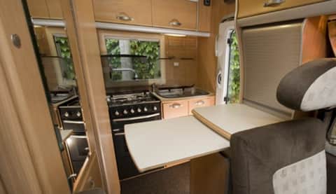 Auto-Sleepers Nuevo ES 2003 4-Berth Motorhome with Overcab Bed