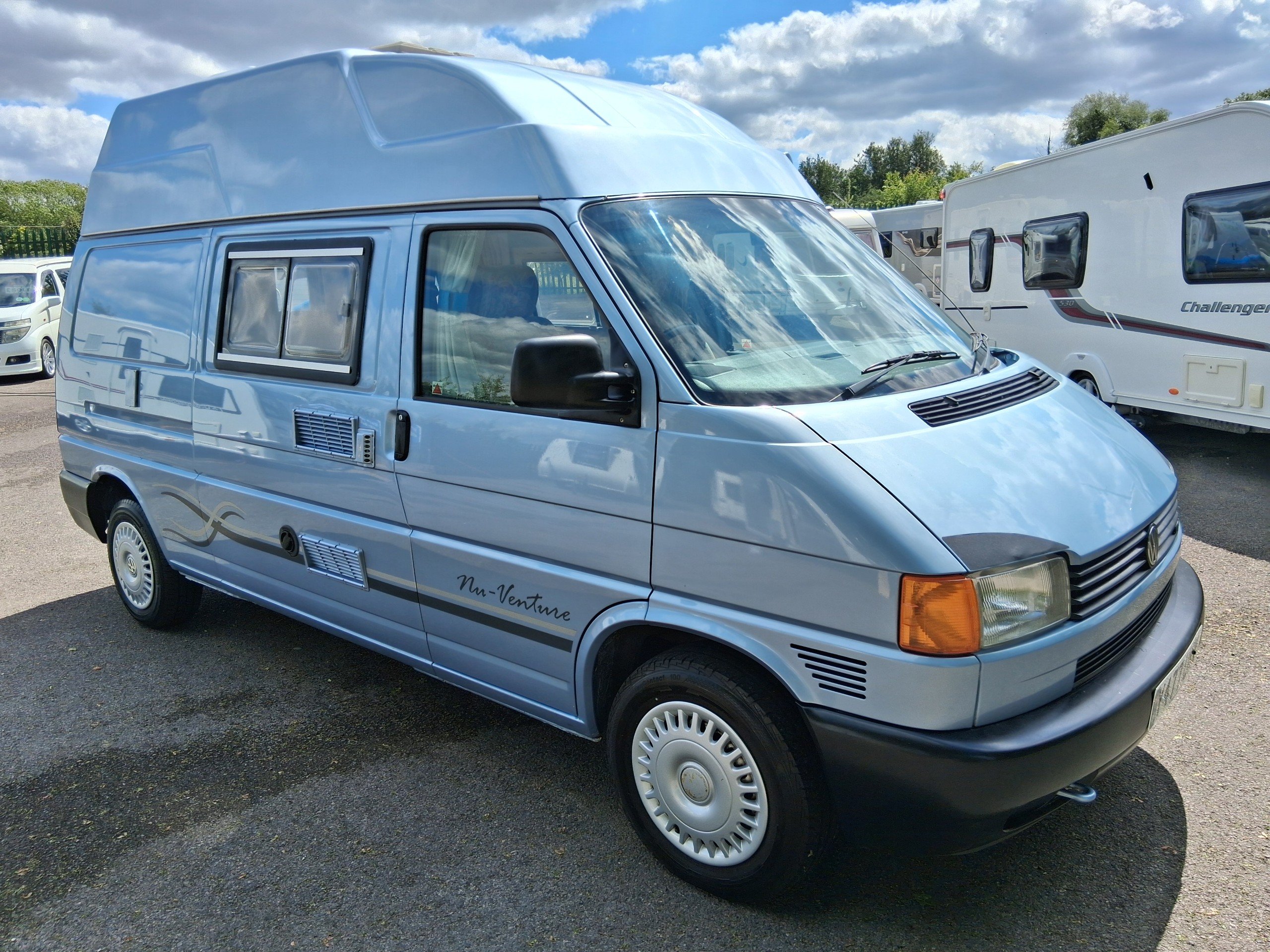 2001 Nu Venture The Weekender 2 Berth Compact Campervan