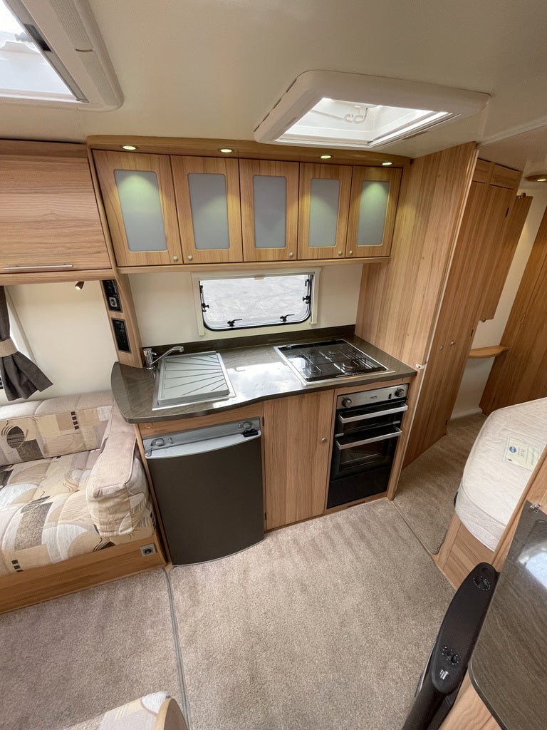 2012 Bailey Olympus 530/4