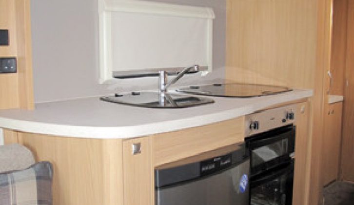 2008 Compass Omega 482 2 Berth Caravan with End Washroom