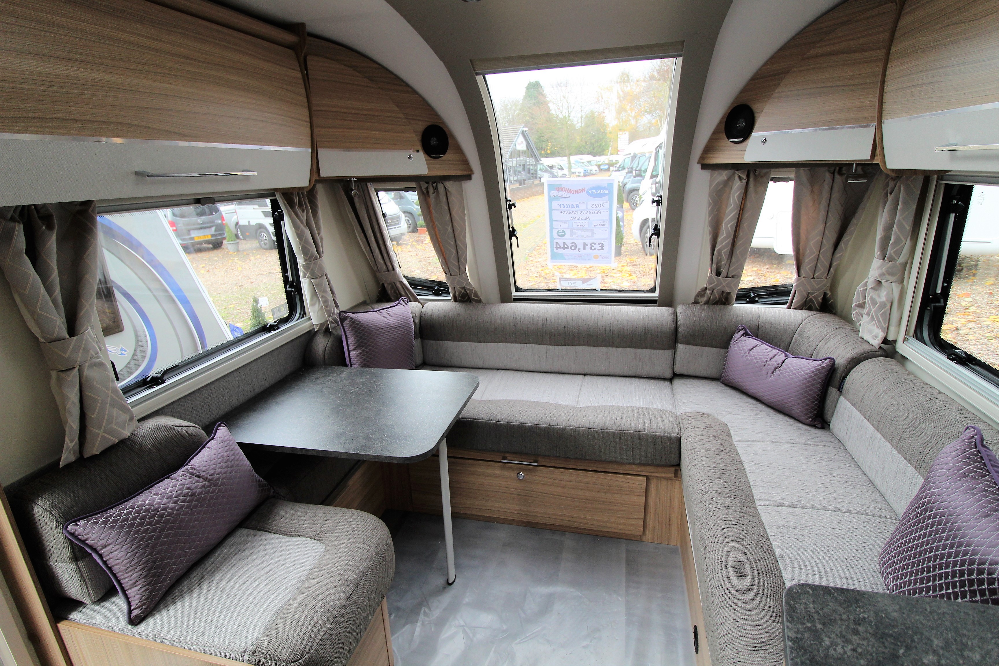 Bailey Pegasus Grande GT75 Messina