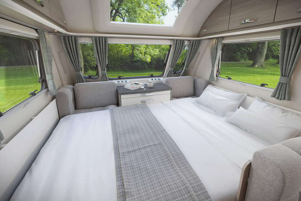 New Swift Sprite Quattro EB Grande 2024 4 Berth Rear Island Bed