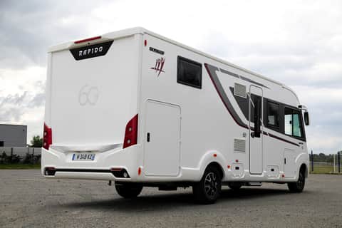 Rapido 8096DF Ultimate Line 180BHP Auto