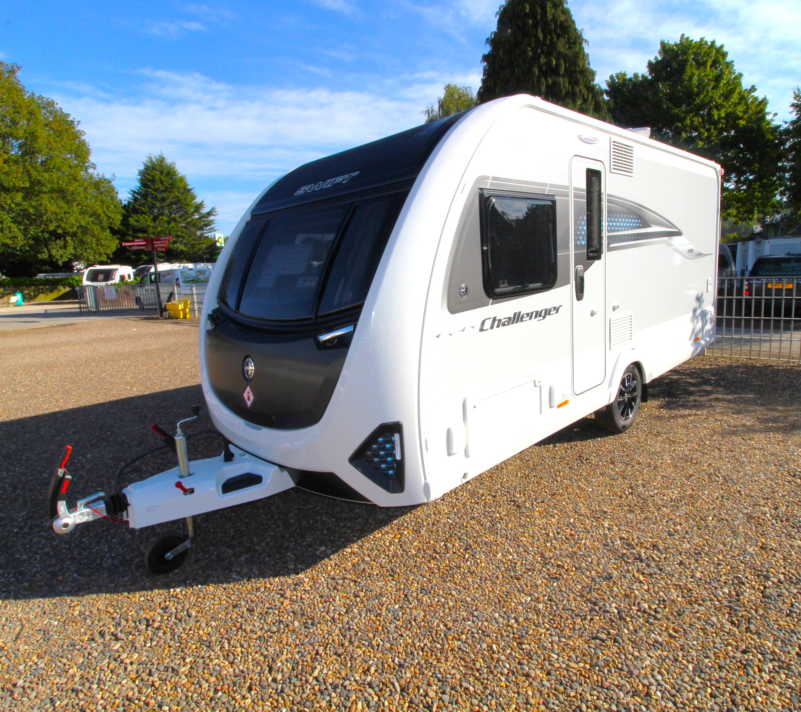2026 Swift Challenger 500 New 4-Berth Caravan with French Bed