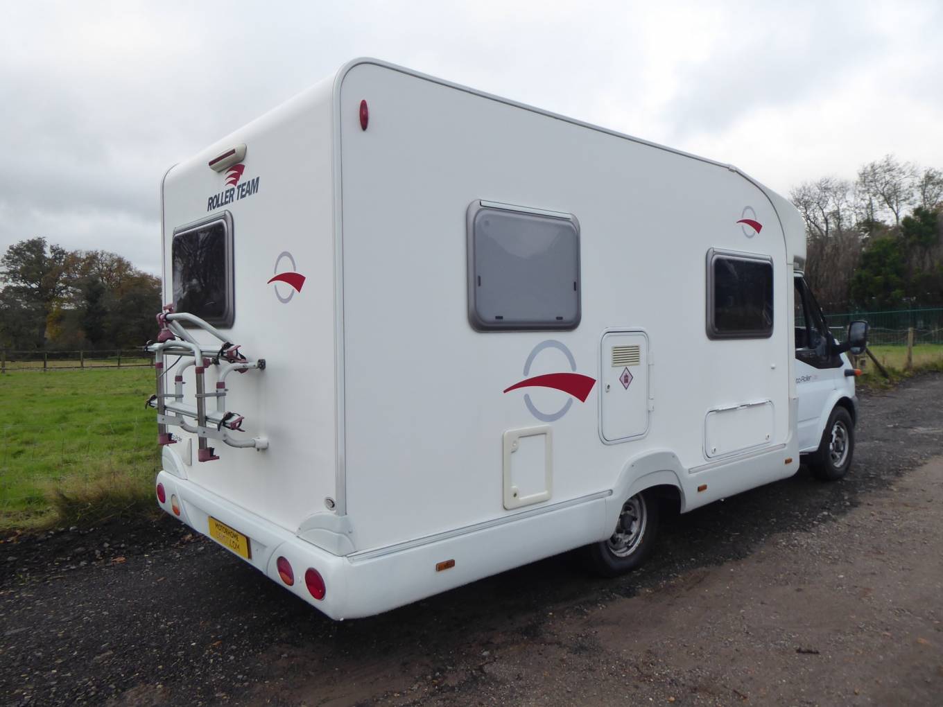 Roller Team Auto-Roller 746 2019 Automatic with Rear Bunk Beds