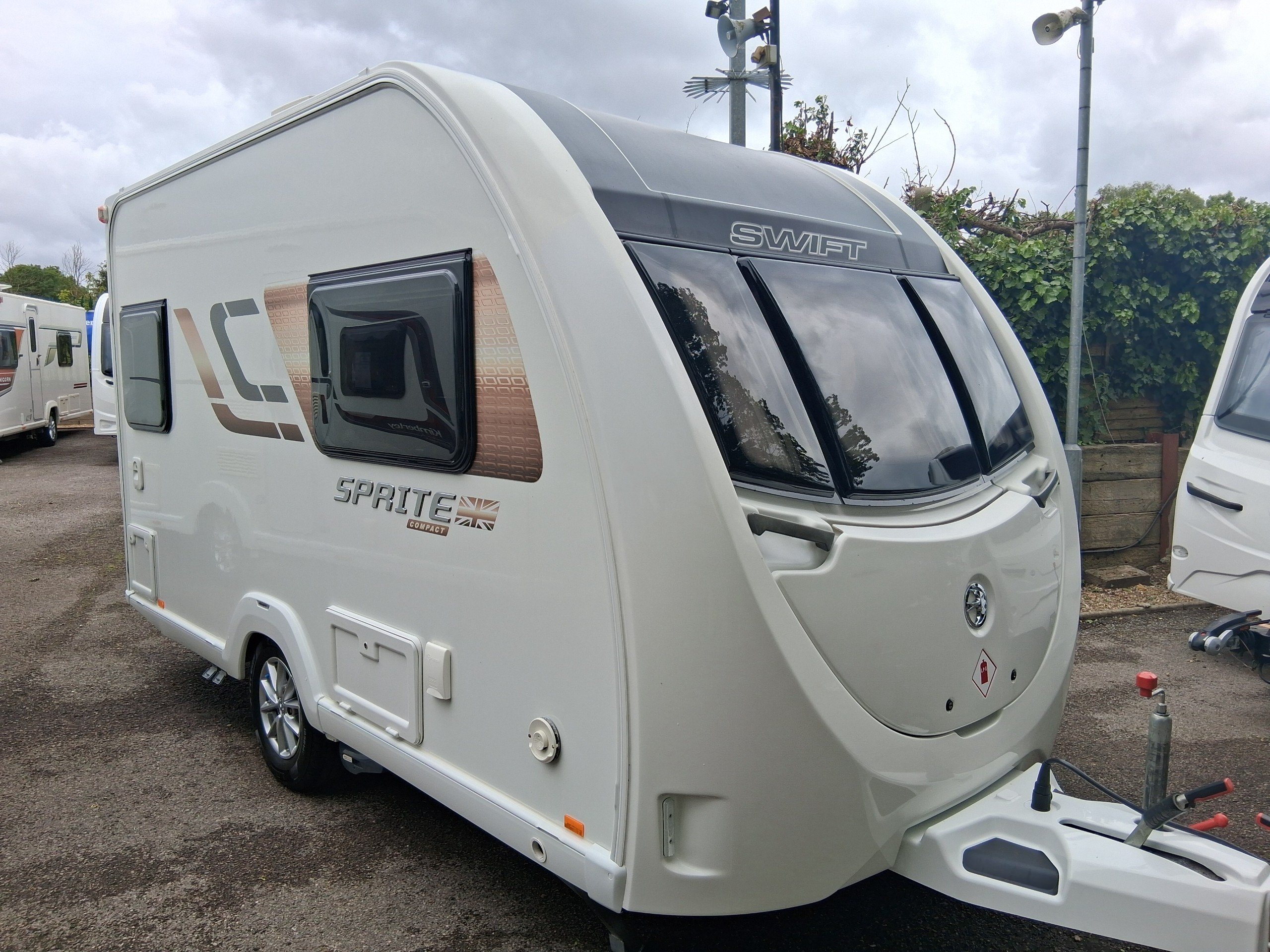Swift Sprite Compact