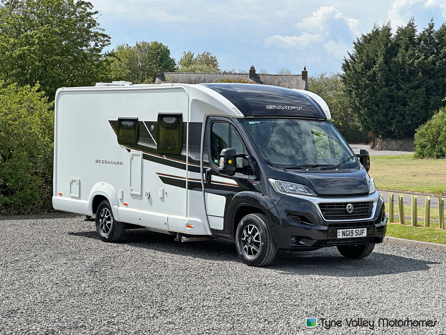 Swift Bessacarr E560