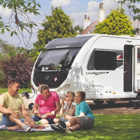 2019 Swift Challenger 580 Lux 4 Berth Transverse Island Bed