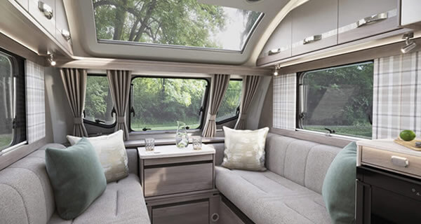 2019 Swift Challenger 580 Lux 4 Berth Transverse Island Bed