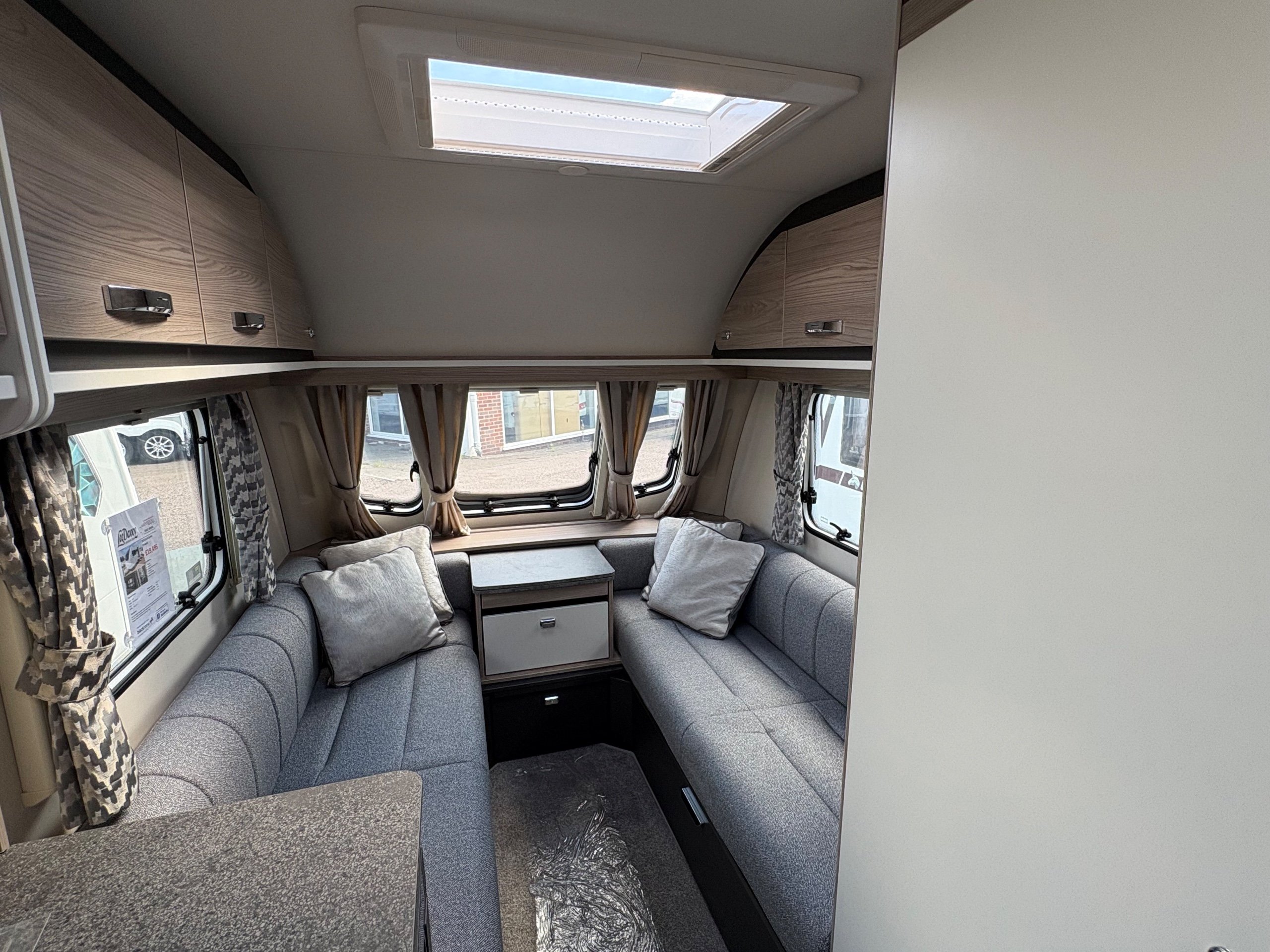 Swift Sprite Compact