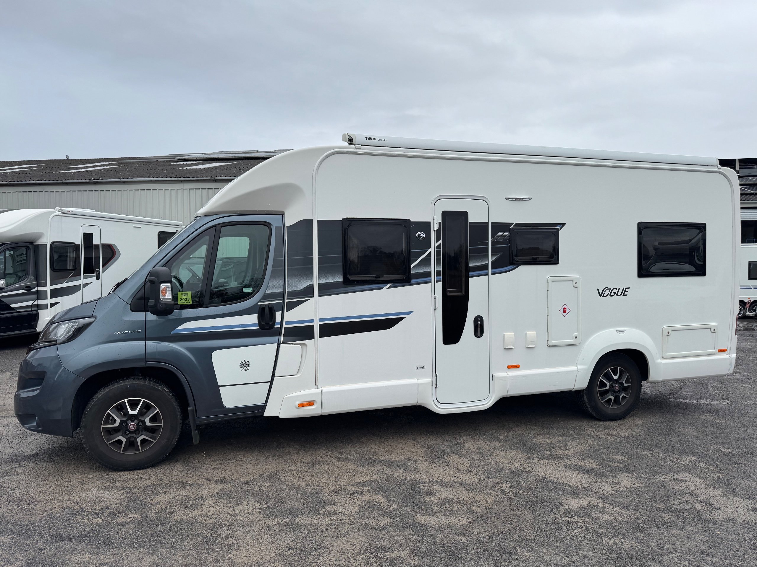 2017 Swift Vogue 674