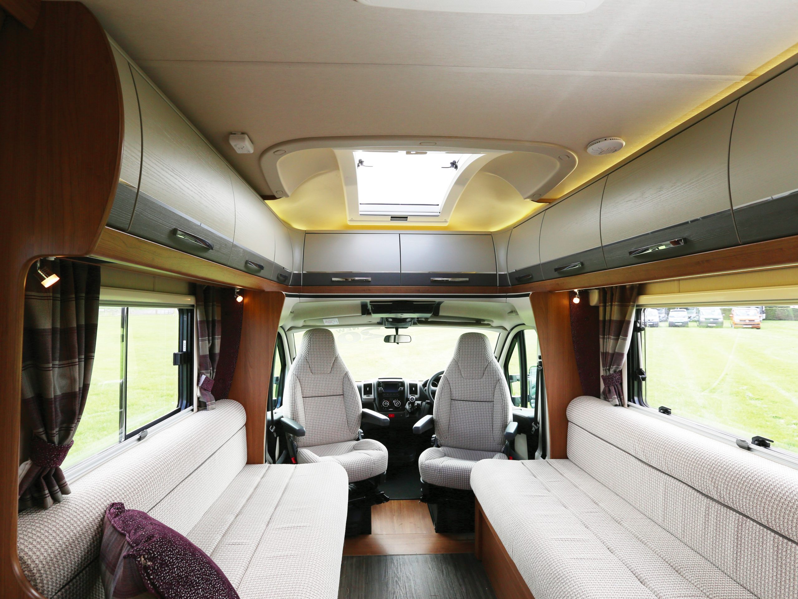 AUTOTRAIL TRACKER RS