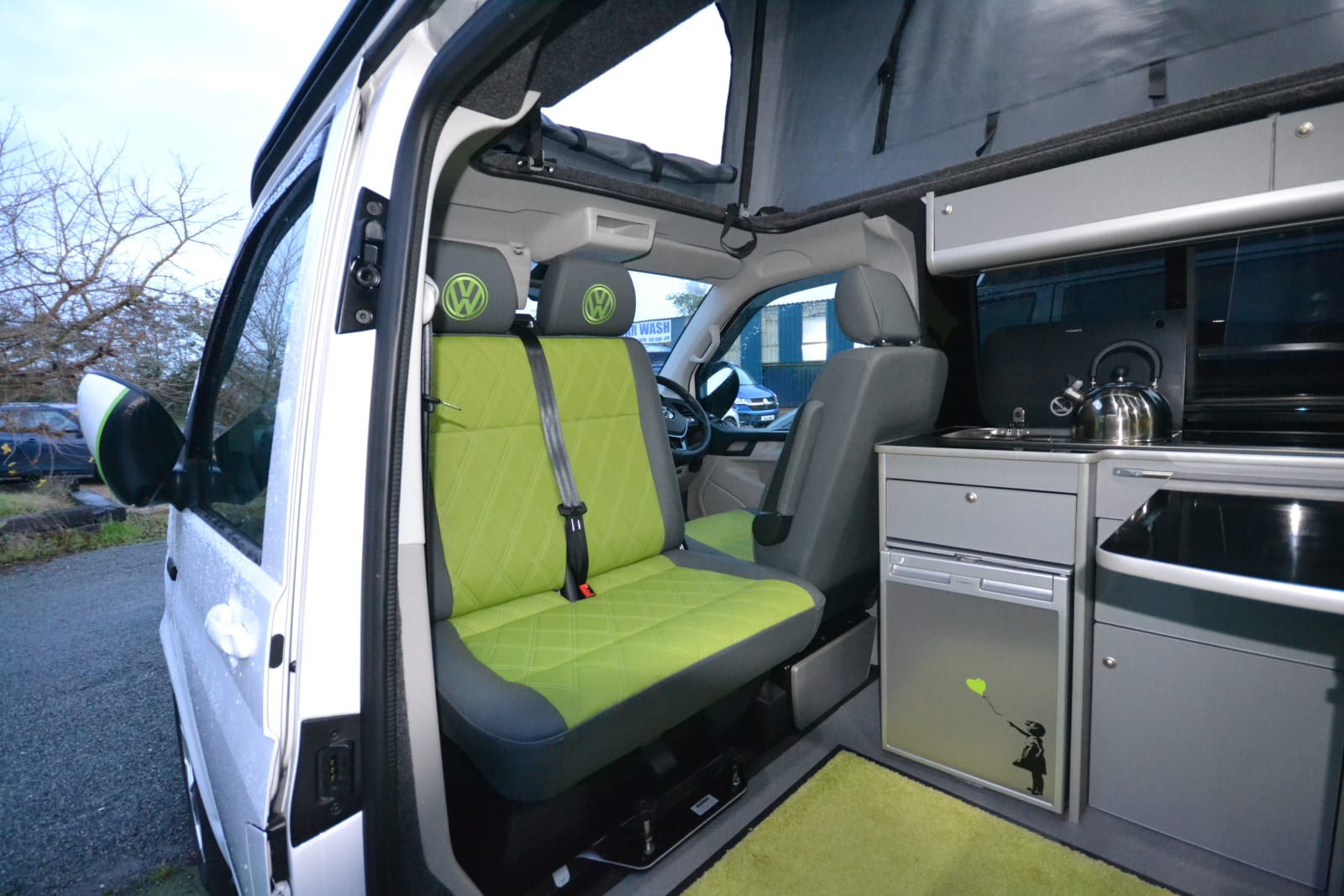 Volkswagen T6 SWB
