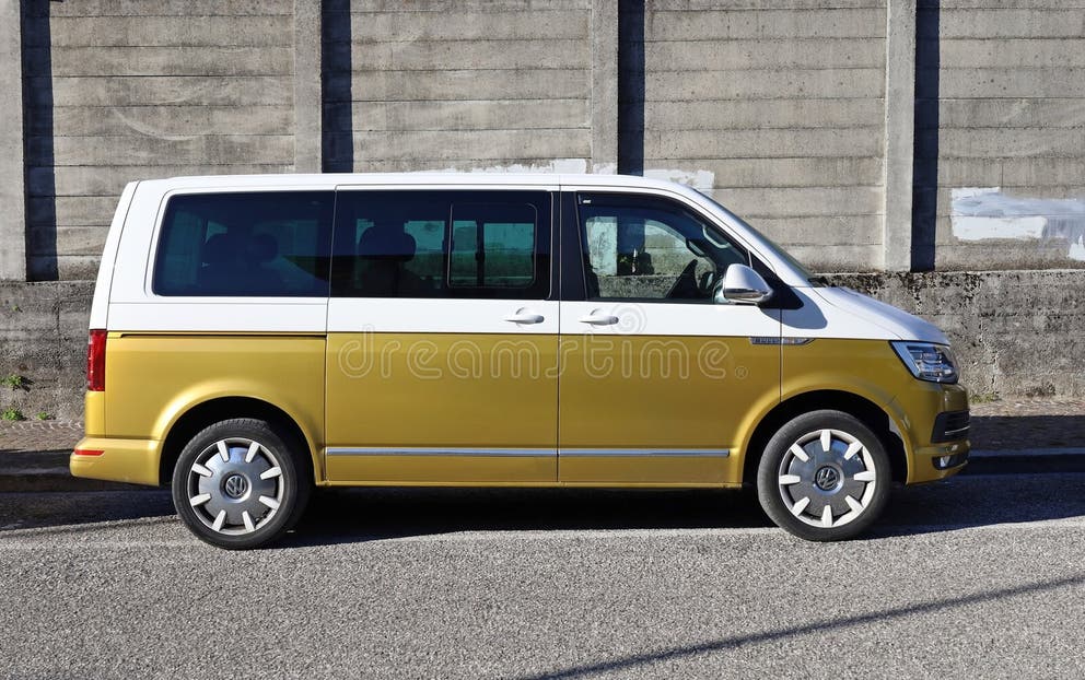 Volkswagen T7