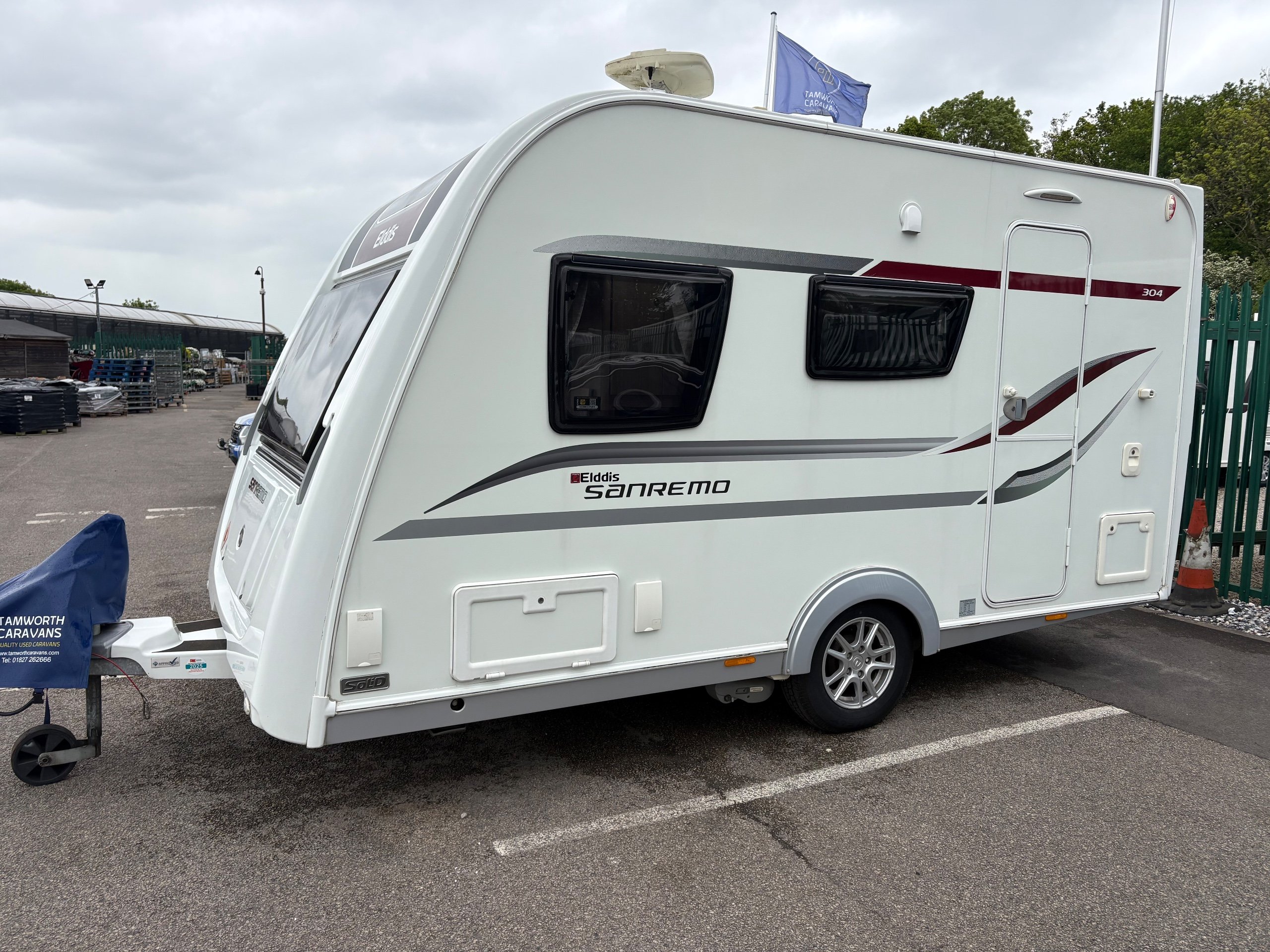 Elddis Xplore Sanremo 304
