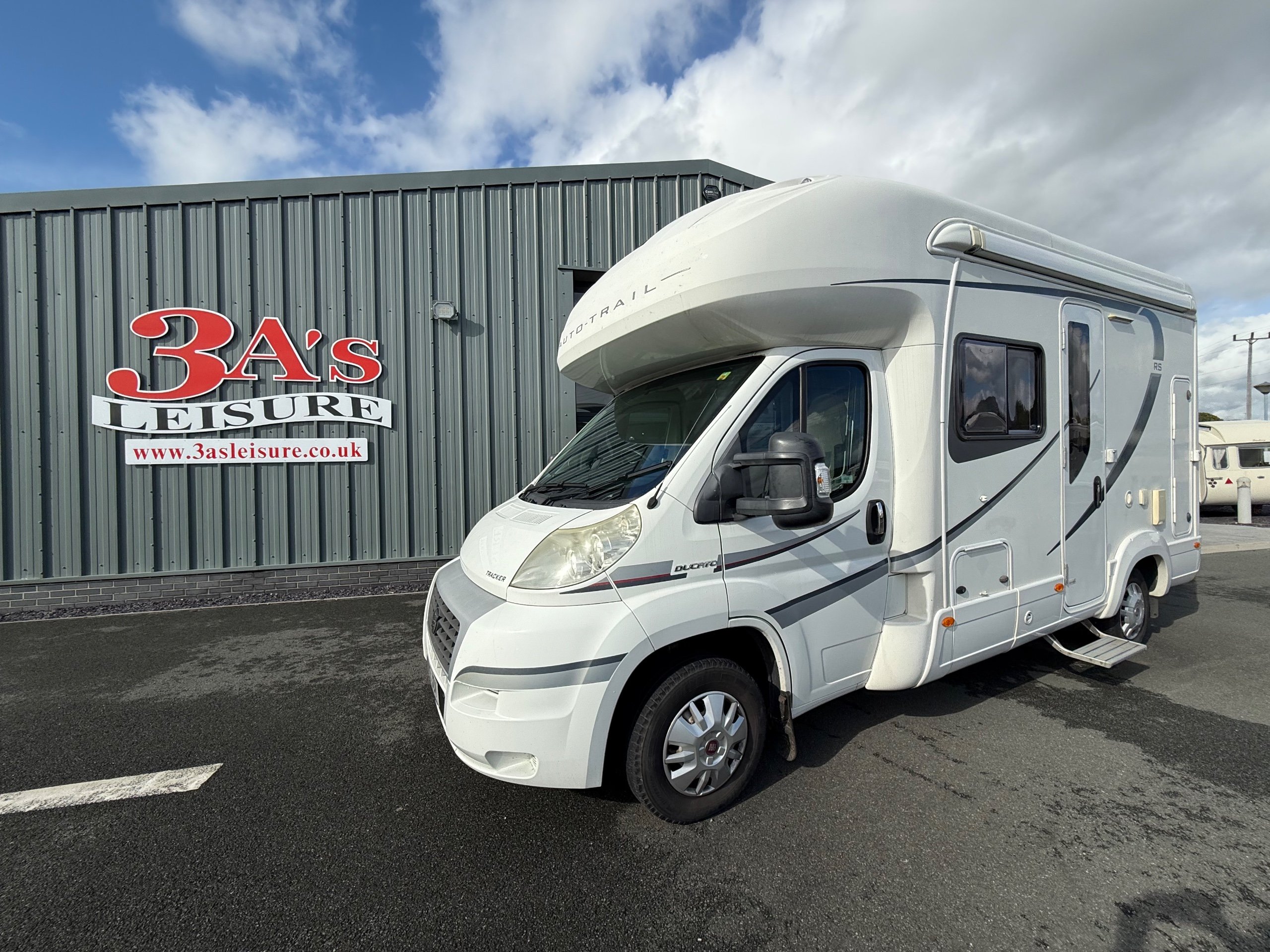 2013 Auto-Trail Tracker Rs