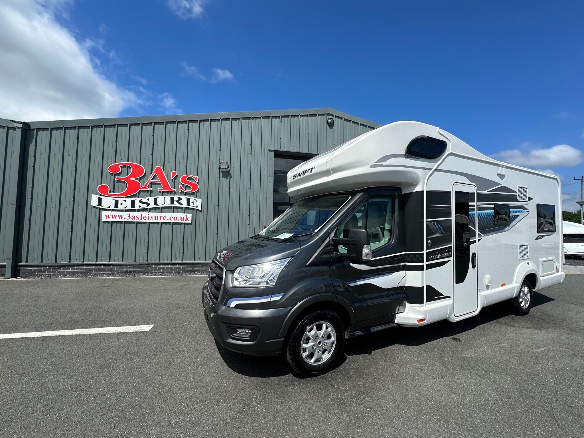 2024 Swift Voyager 475 New 4-Berth Motorhome with Rear Lounge