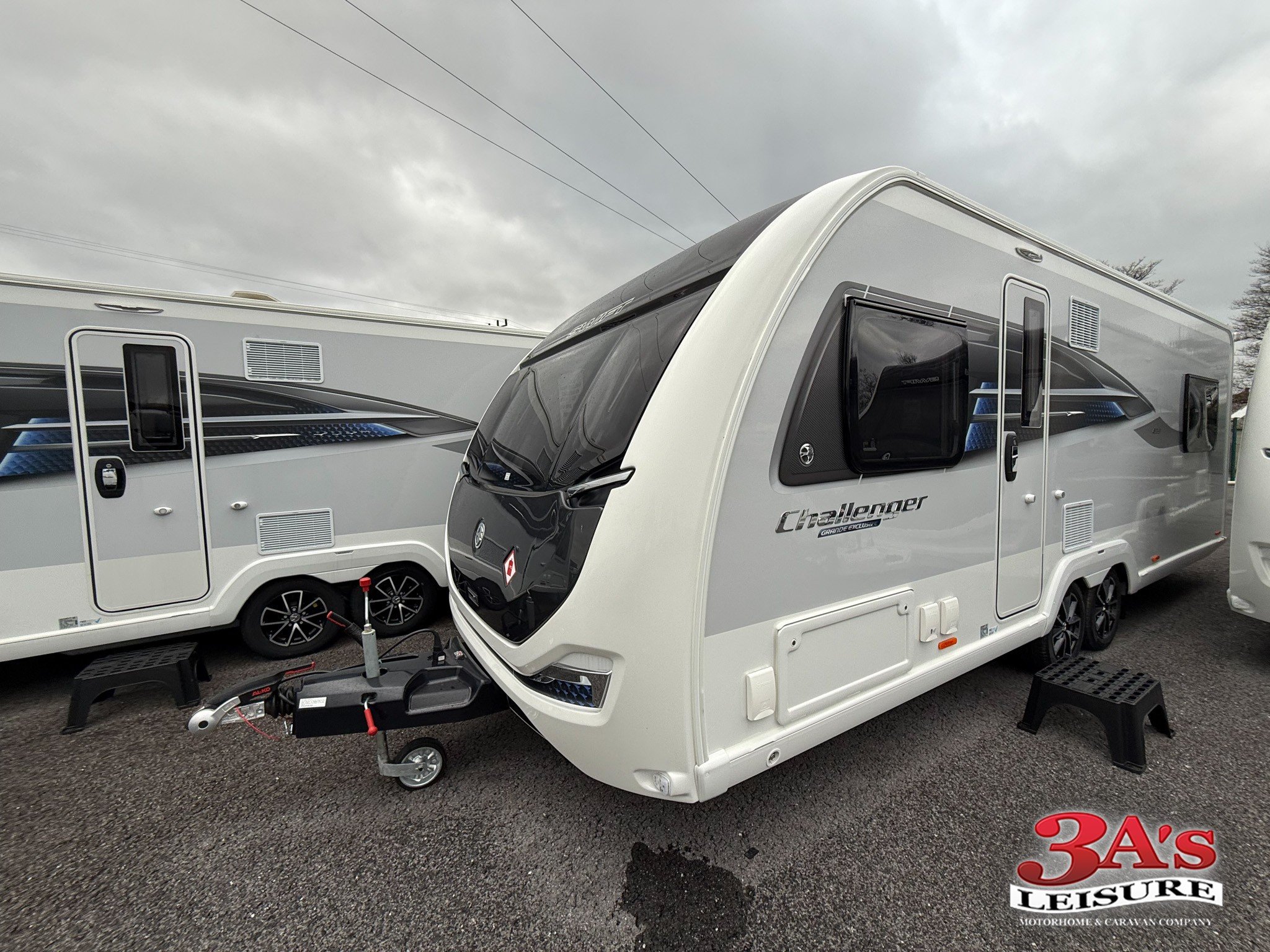 2025 Swift Challenger Exclusive 635 Grande