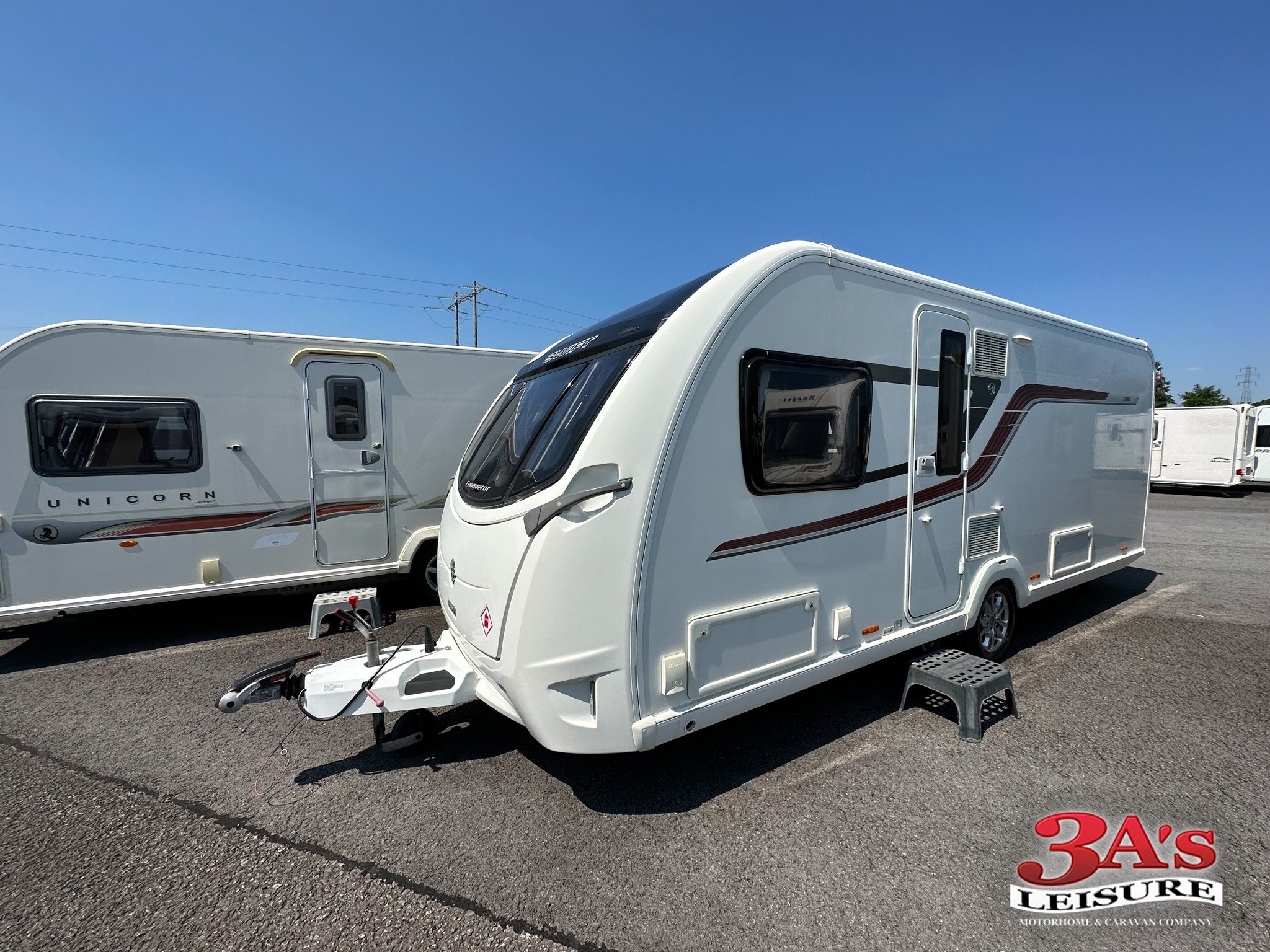 2016 Swift Conqueror 580 - Exterior - Front