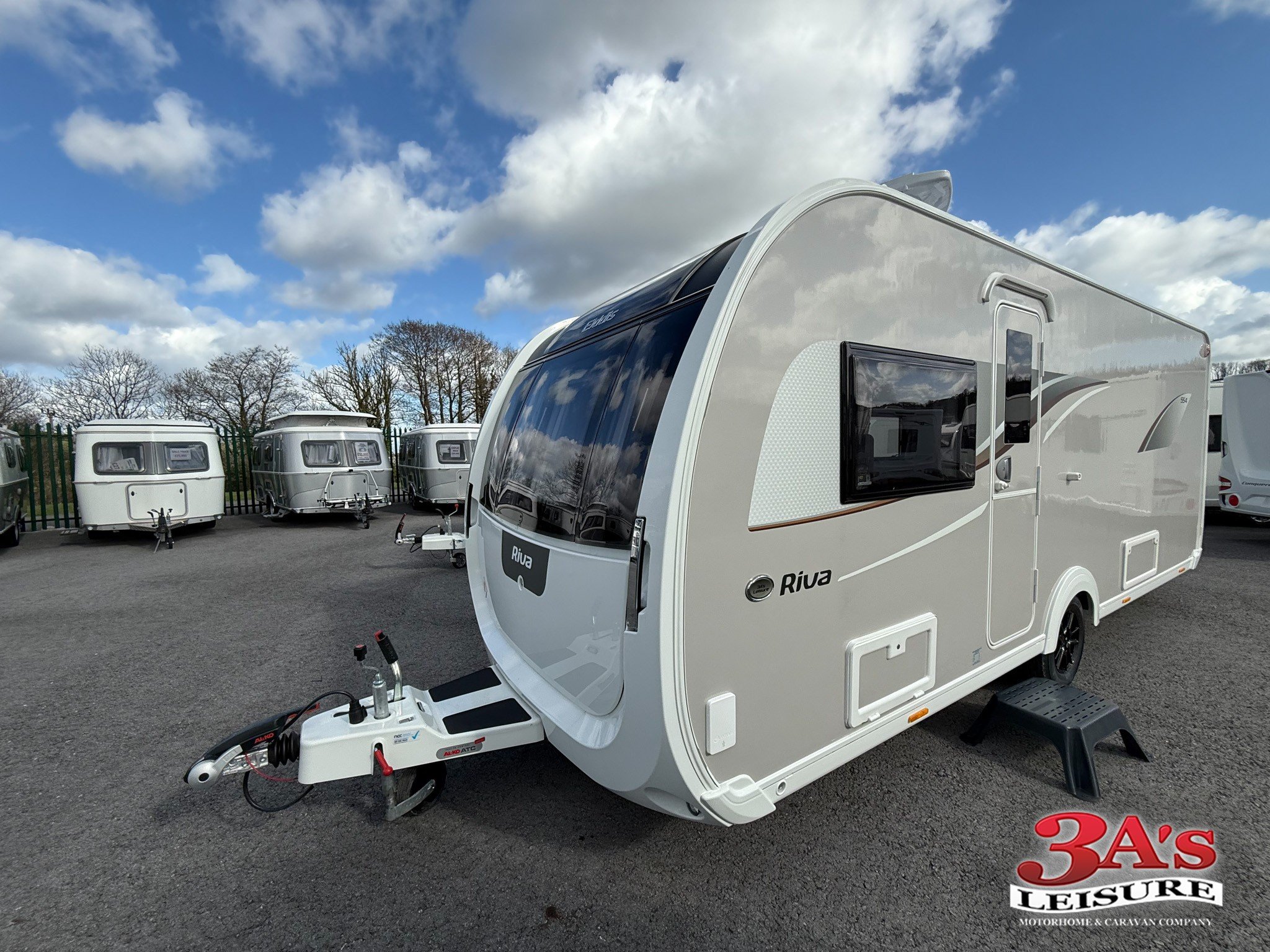 2025 Elddis Riva 554
