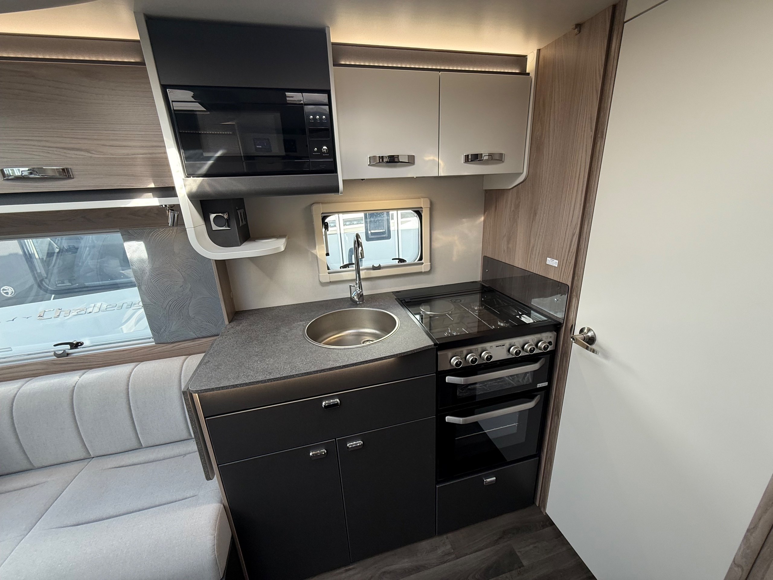 2026 Swift Challenger 560