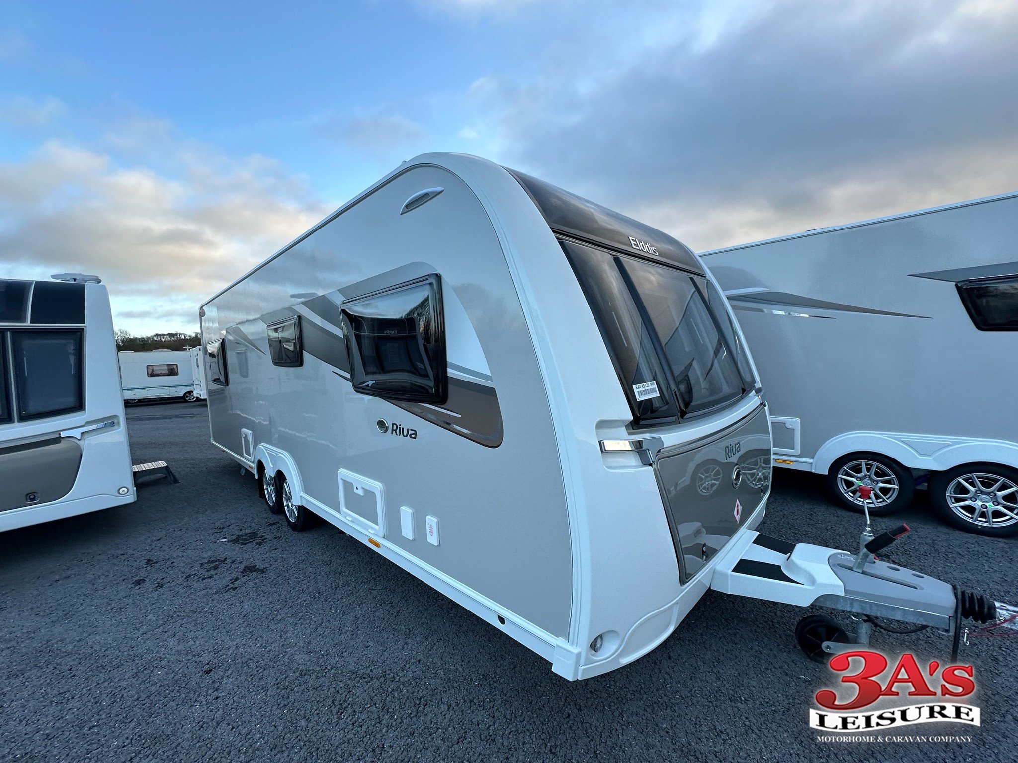 2024 Elddis Riva 860