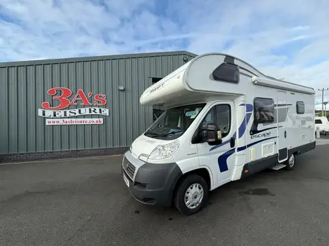 2014 Swift Escape 6-Berth Motorhome with End-Washroom