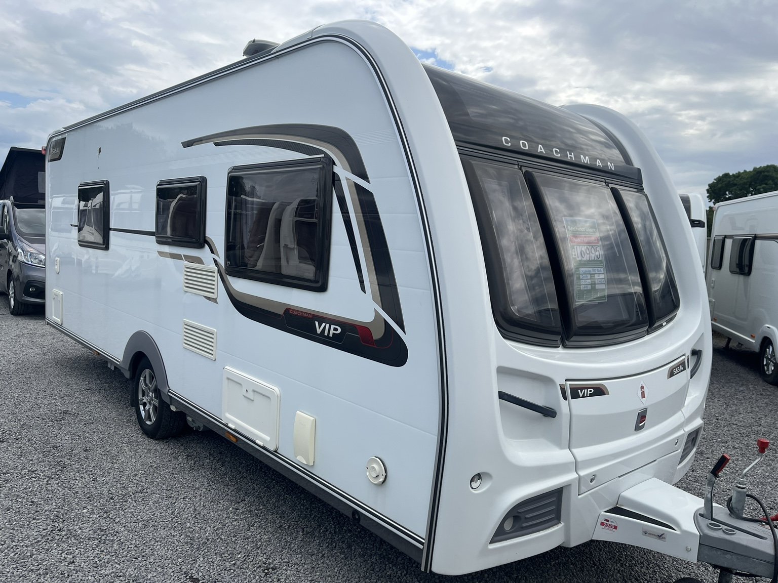 Man Coachman Vip 565