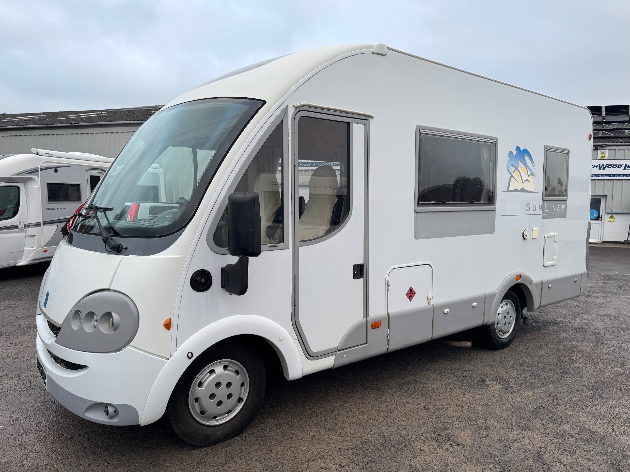 2005 Knaus Sunliner 608 L