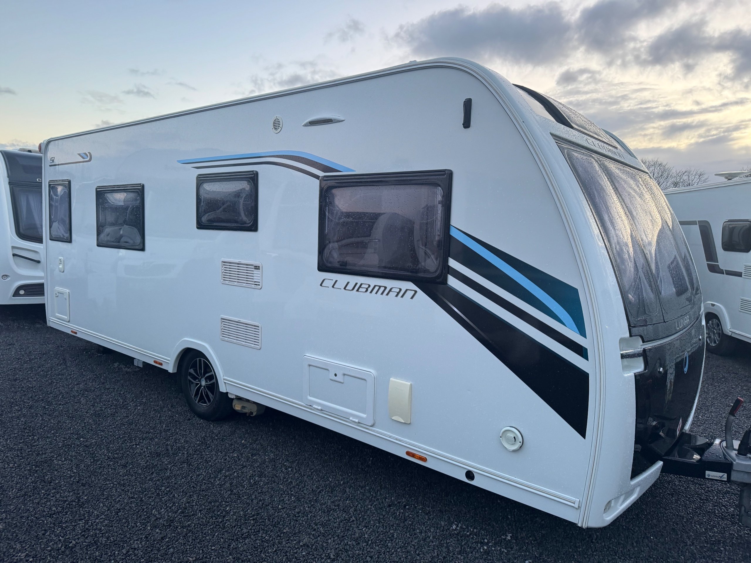 Man Lunar Clubman Si 4