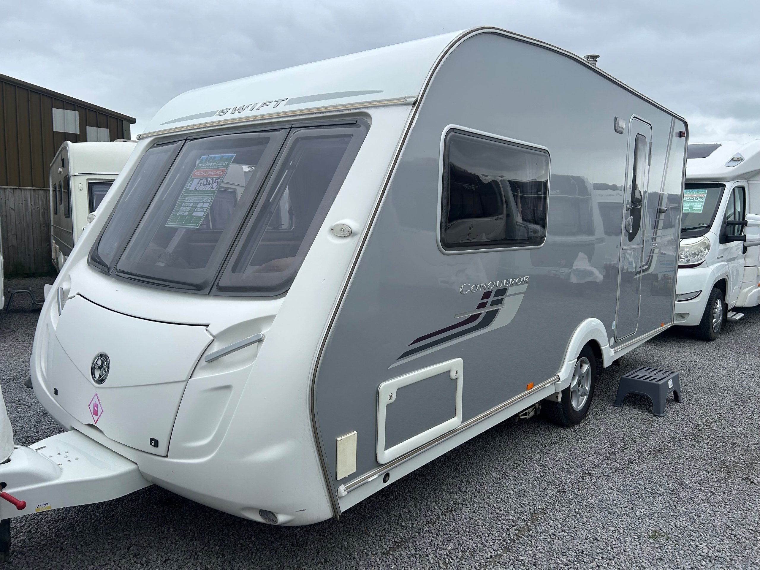 2008 Swift Conquerer 480 - Exterior - Front
