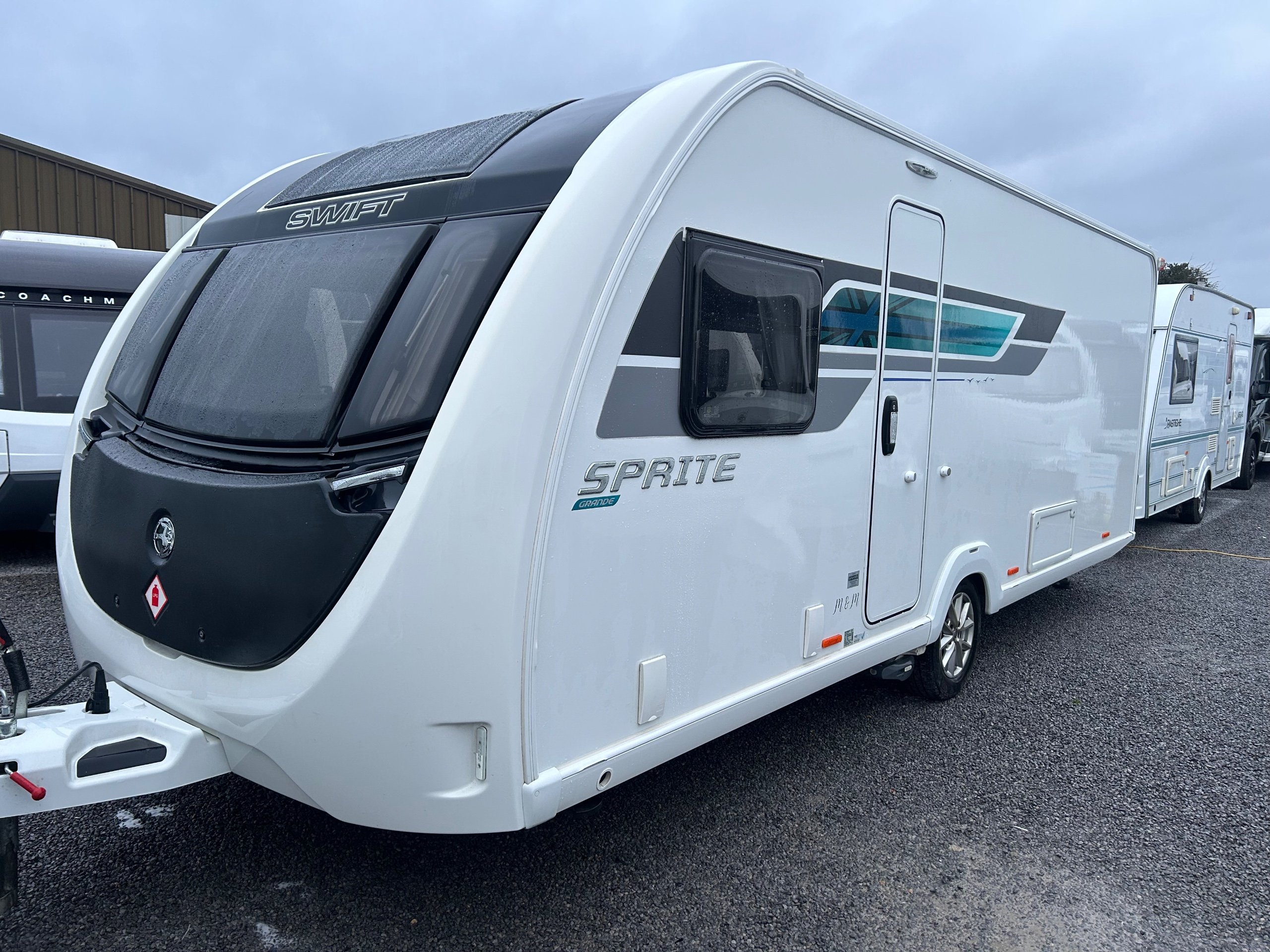 2023 Swift Sprite Grande Major 4 SB - 8ft Wide 4-Berth with Island Bed