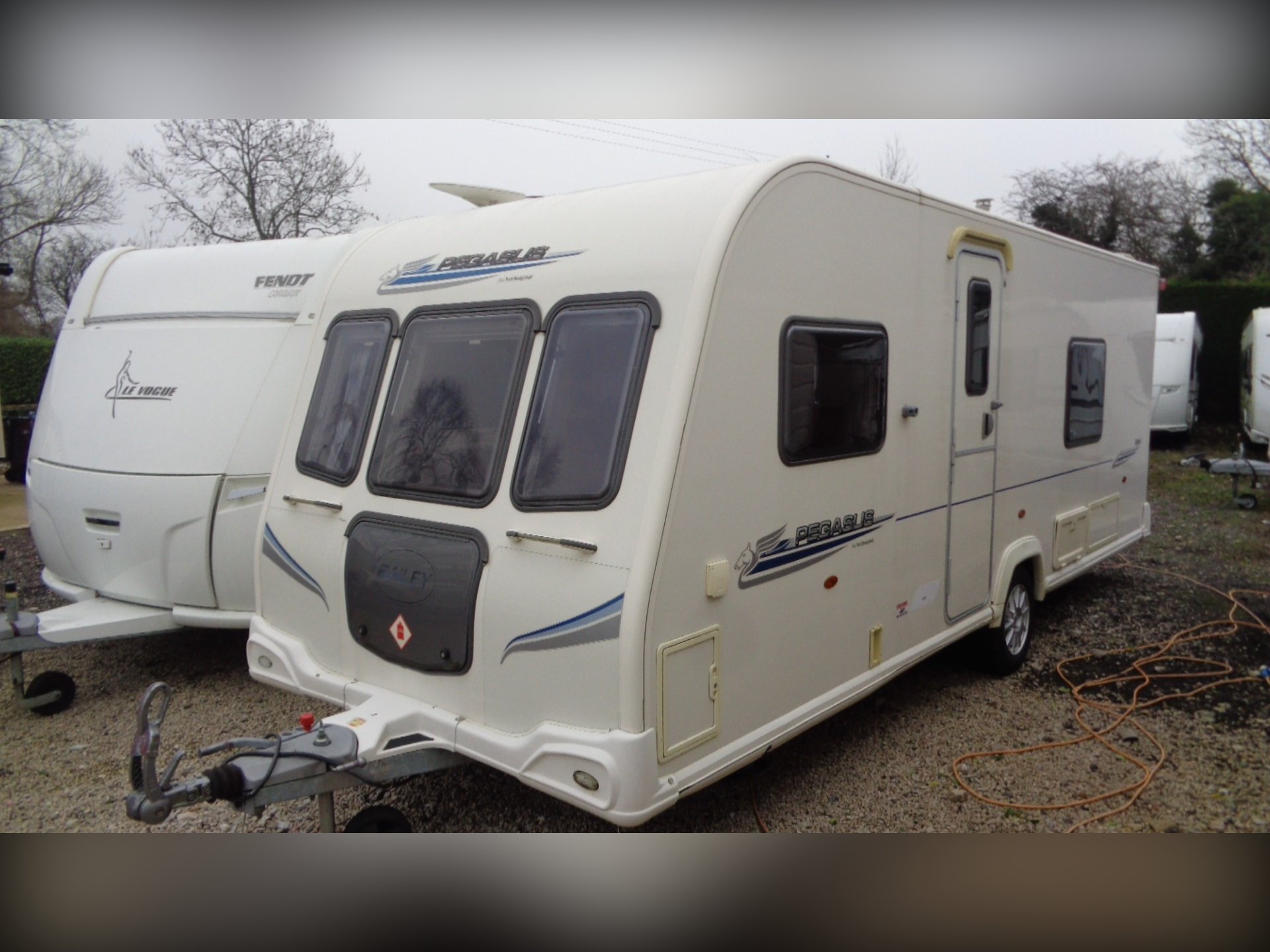 2010 Bailey Pegasus 5-Berth Caravan with Fixed Bed and Separate Shower