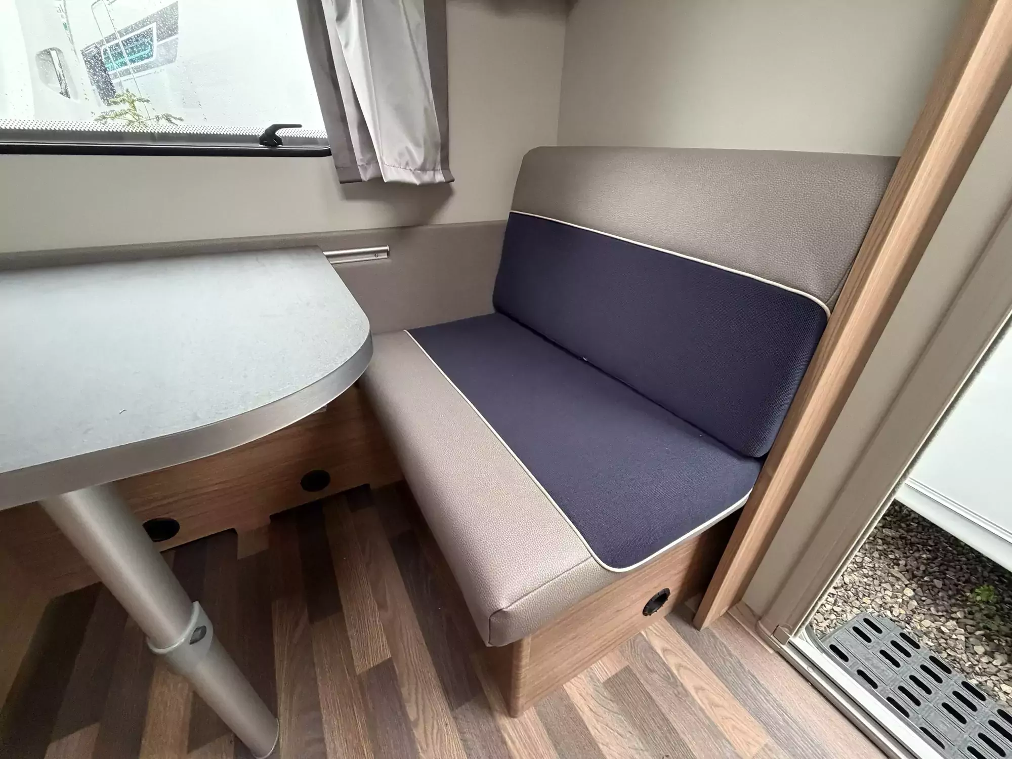 2025 Weinsberg Caraone 400LK/UK
