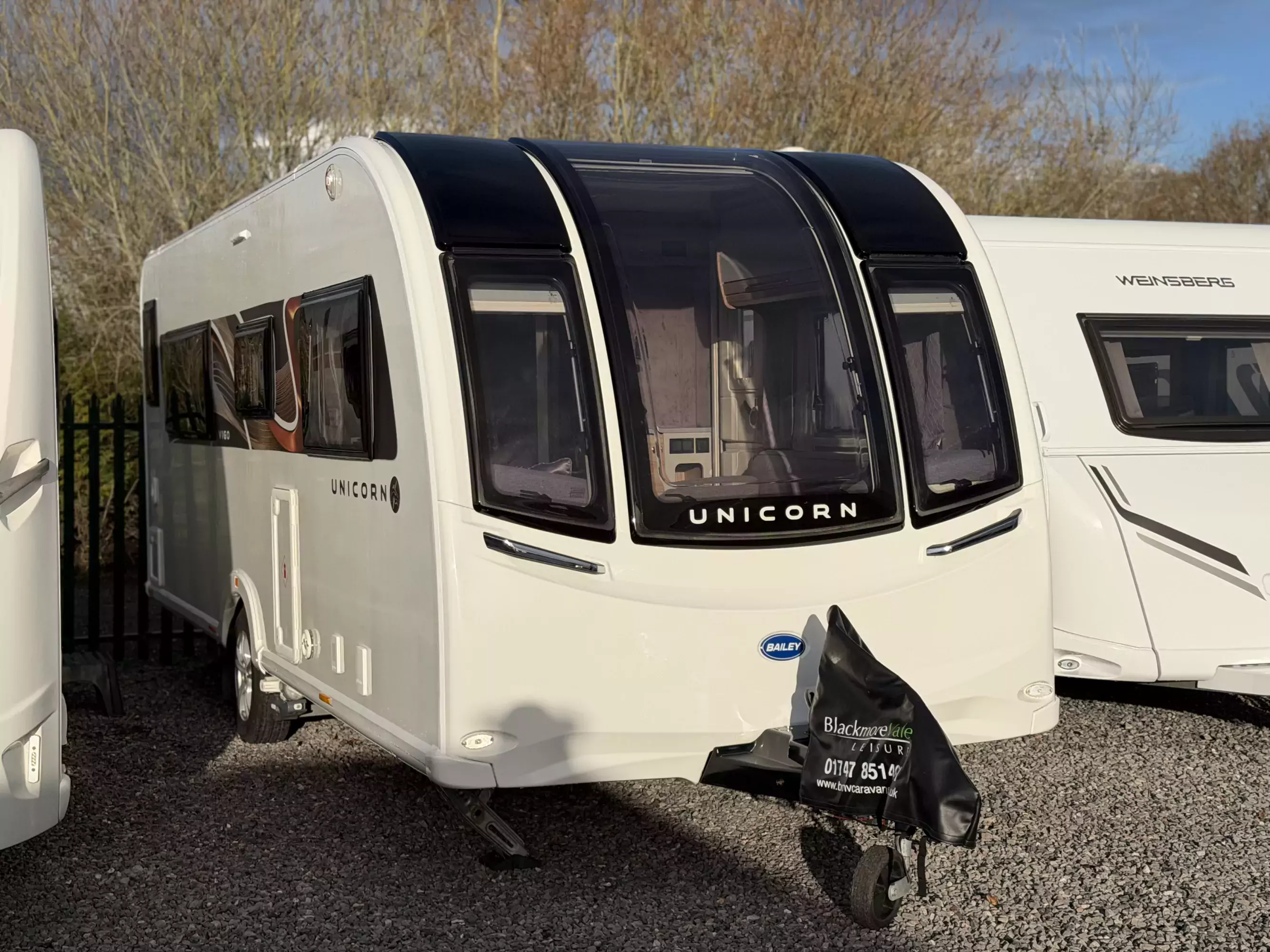 2022 Bailey Unicorn Vigo - 4-Berth Caravan with Transverse Island Bed
