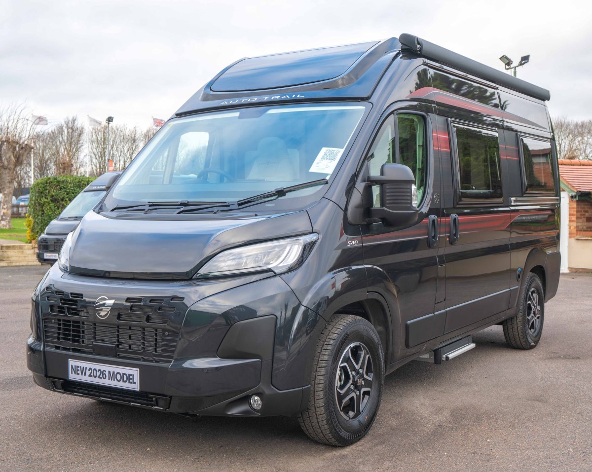 Auto-Trail V-Line 540 SE 140BHP Auto
