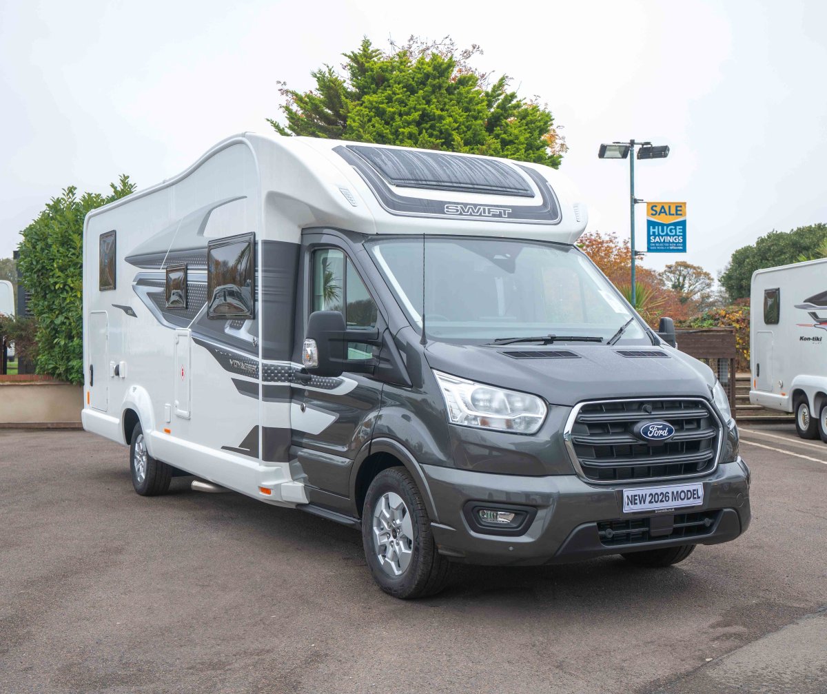 2026 Swift Voyager 584 165BHP Auto