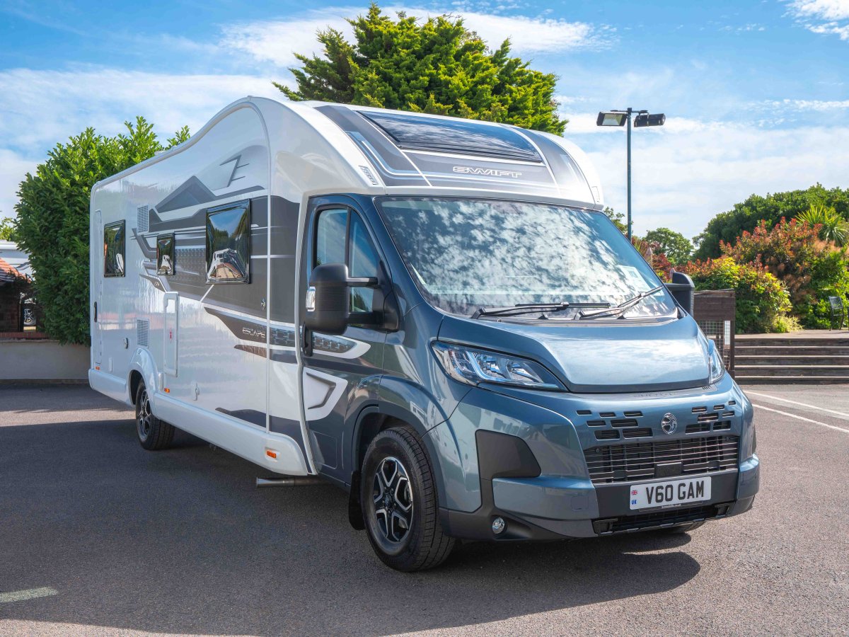 Swift Escape 674 180BHP Auto - Gallery