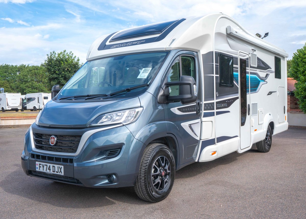 2024 Swift Escape 684 140BHP