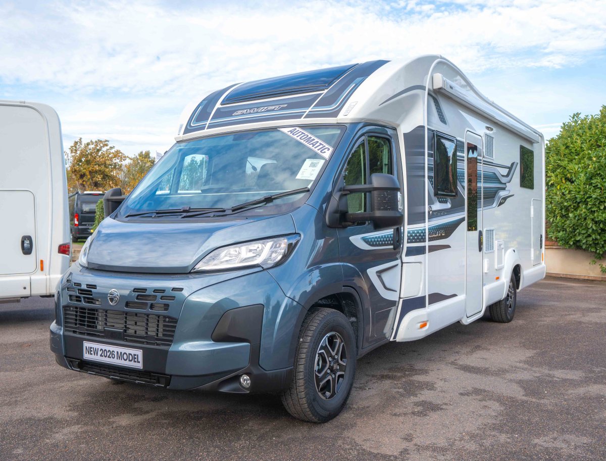 2026 Swift Escape 694 140BHP Auto