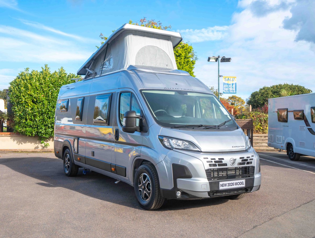 Auto-Trail Expedition 68 140BHP Automatic 2-Berth Motorhome