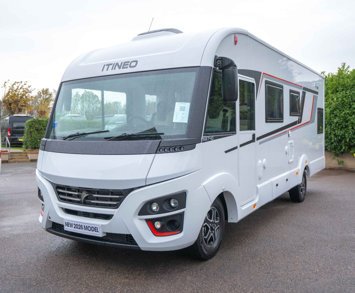 Itineo SB740 Advance Edition 140BHP Auto