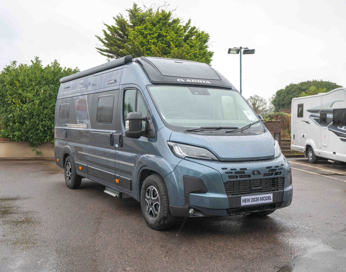 Fiat Adria Twin Supreme 640 SLB 2024 140BHP Automatic 2-Berth