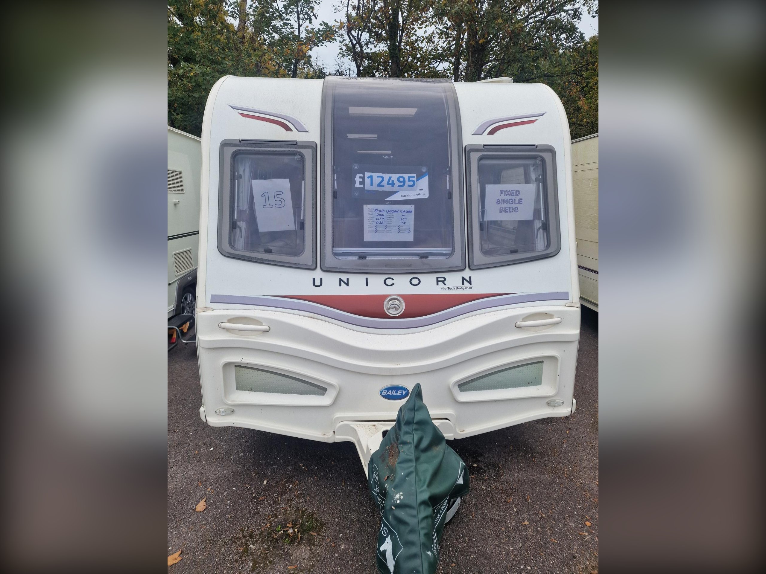 2014 Bailey Unicorn Cordoba Twin Axle 4-Berth with End-Washroom